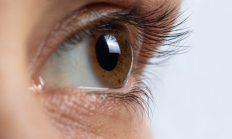 杭州女子右眼皮跳了7天慌到做噩梦 医生:不是“跳灾”是面瘫前兆 !