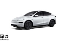 特斯拉董事长力挺马斯克万亿美元薪酬方案,称其领导力无可替代