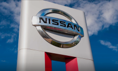 日产汽车拉响警报!重组+关税双重暴击 亏损黑洞持续扩大