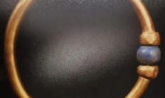 埃及3000年前法老金手镯被偷 熔后卖了不到3万元:系监守自盗 !