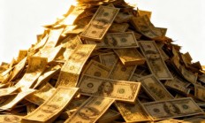 今年以来全球前十大富豪财富激增超5000亿美元