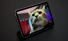 苹果OLED升级时间表曝光:iPad mini、MacBook Pro有望2026年跟进