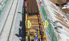 西十高铁全线铺轨:时速350公里 西安至武汉从5小时缩至2.5小时 !